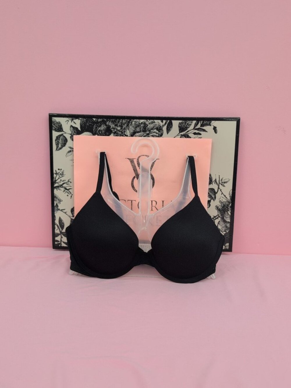 Victoria Secret Pink Wear Everywhere Underwire Push Up Bra 34C Black